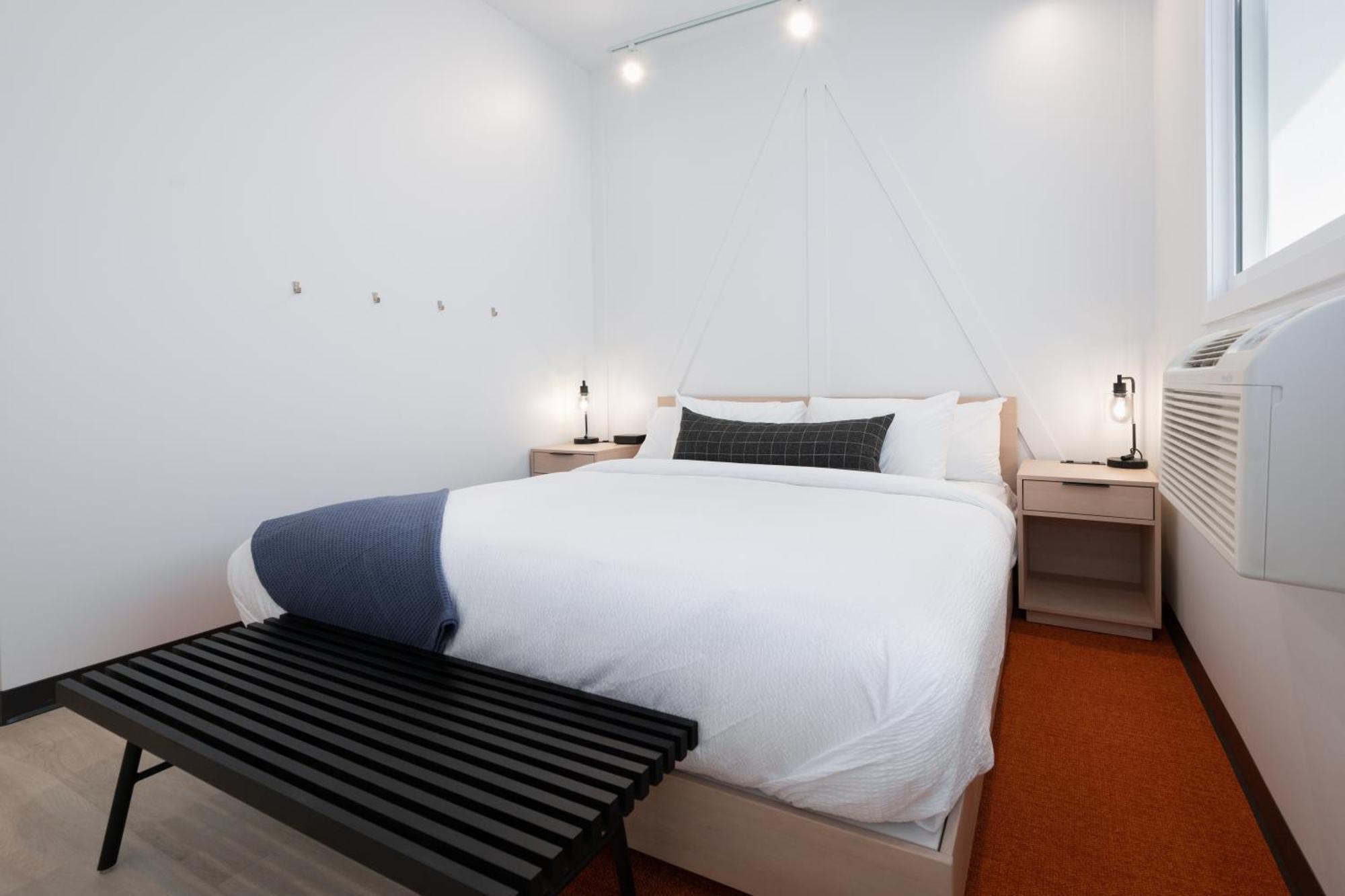Vrge Revelstoke Hotel Luaran gambar